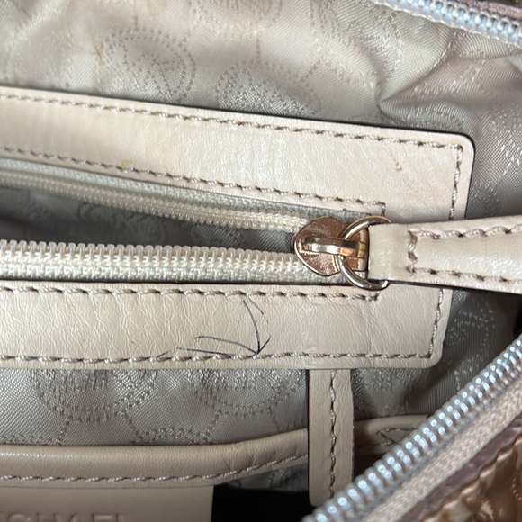 Michael Kors handbag gold - Picture 12 of 13